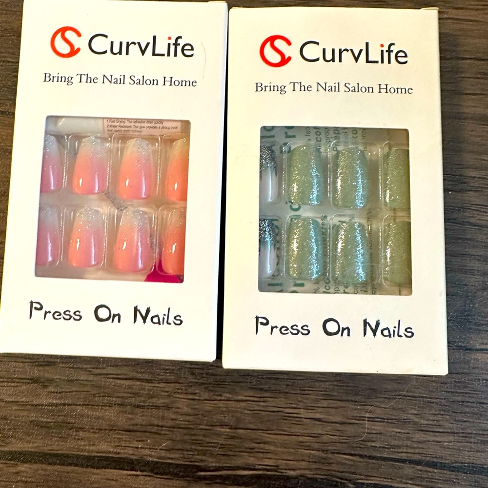 Curve Life Nails